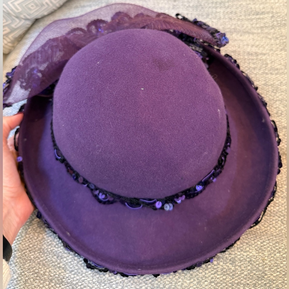 Vintage Purple Sequin-Trimmed Hat - Picture 4 of 5